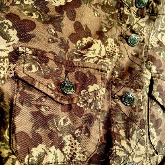 Bandolino denim jacket w/lovely tones of brown cream & grey Size L New, unworn! - Picture 9 of 15